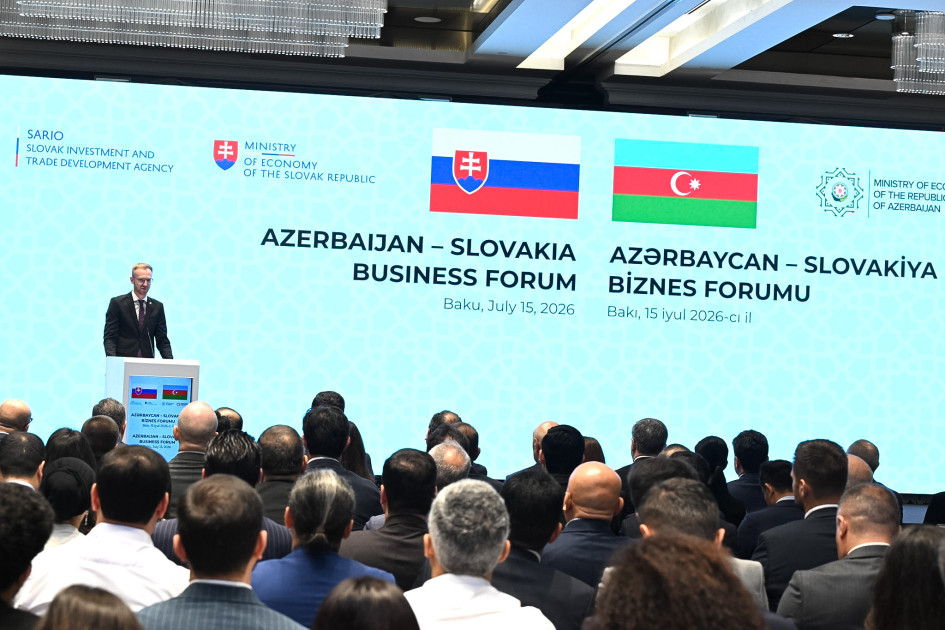 Bakıda Azərbaycan-Slovakiya biznes forumu işə başlayıb<font color=red> - FOTOLAR</font>