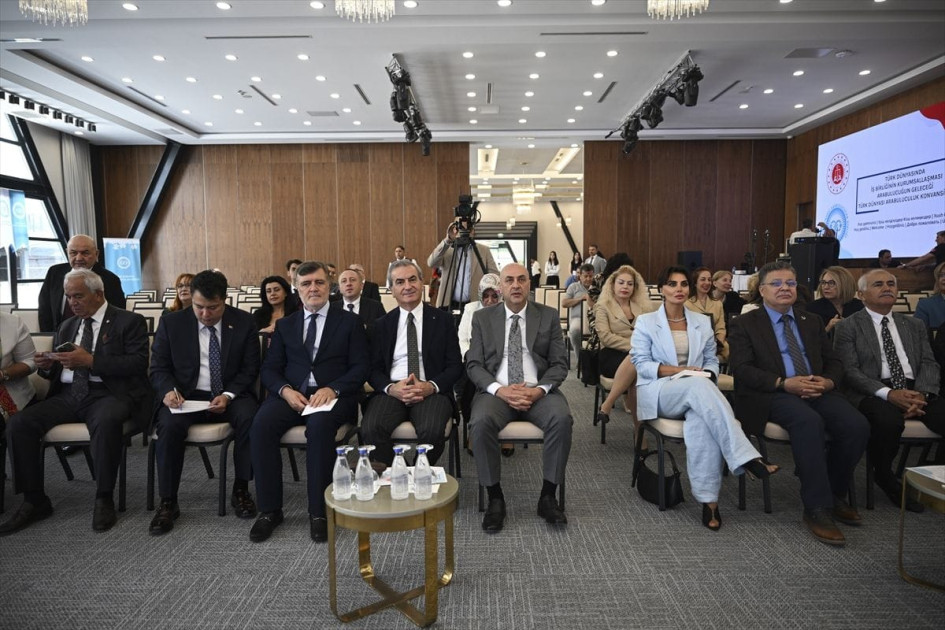 Ankarada türk dövlətlərinin mediasiya sahəsində daha sıx əməkdaşlığının perspektivləri müzakirə olunub<font color=red> - FOTOLAR</font>