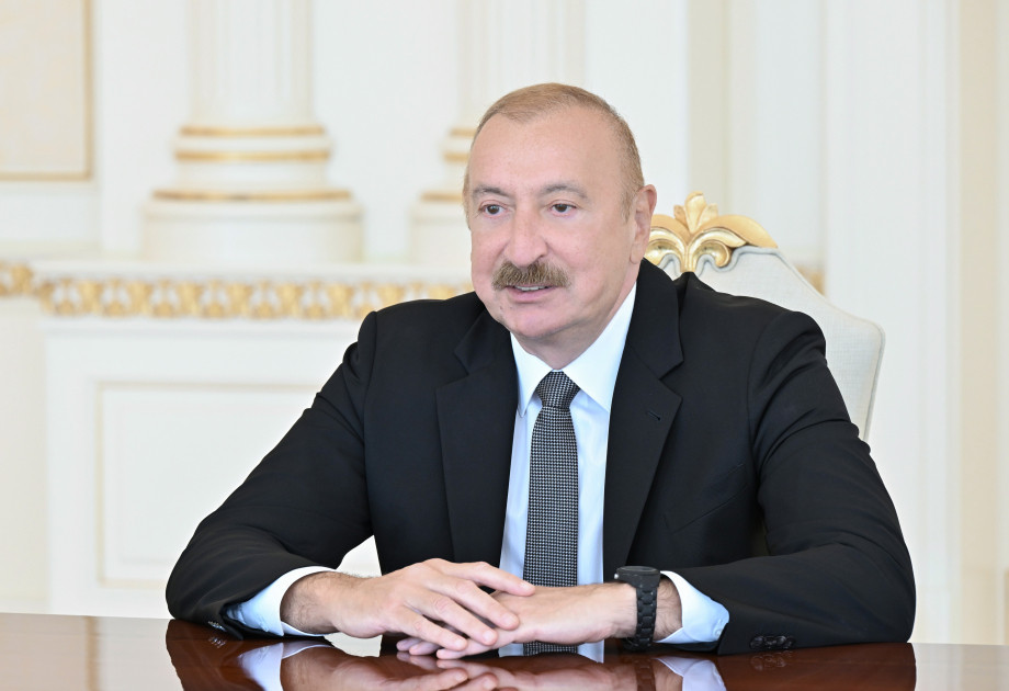 Prezident İlham Əliyev “John Deere” şirkətinin nümayəndə heyətini qəbul edib<font color=red> - FOTOLAR</font>