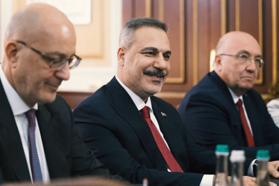 Türkiyə və Ukrayna danışıqlar prosesinin bərpa edilməsi üçün effektiv vasitələrin tapılmasını müzakirə edib<font color=red> - FOTOLAR</font>