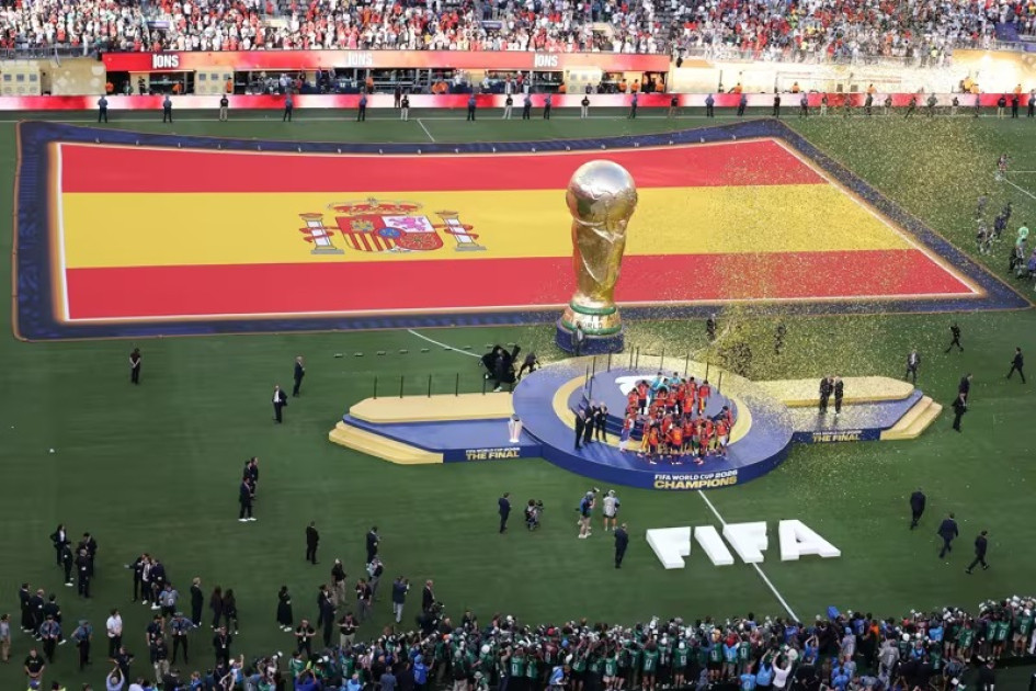 İspaniya millisinə qızıl medallar və dünya kuboku təqdim olunub<font color=red> - FOTOLAR</font>