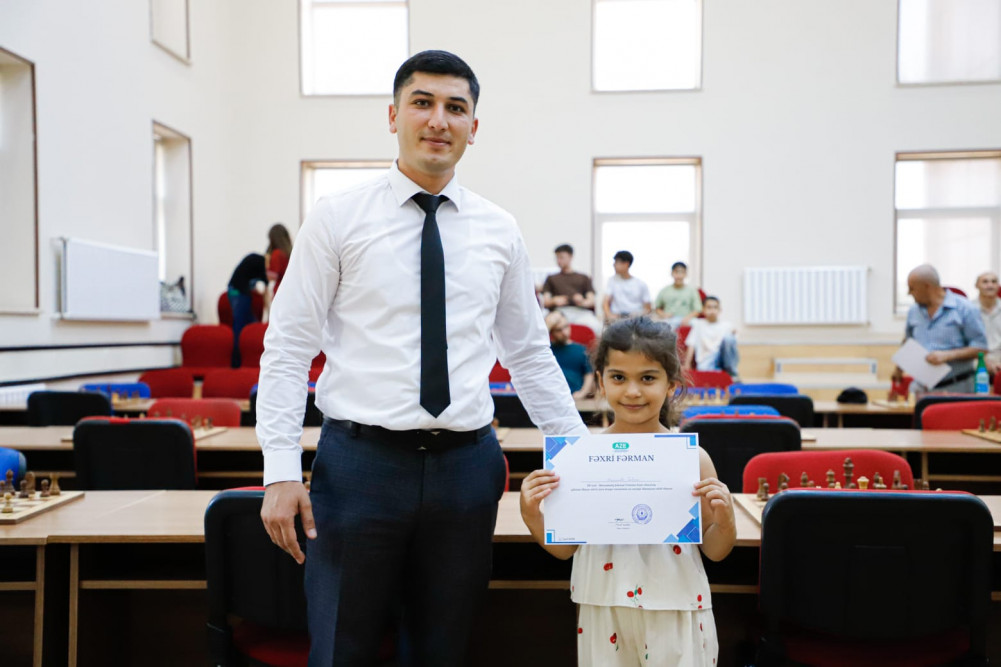 Naxçıvanda Beynəlxalq Şahmat Gününə həsr olunmuş turnir keçirilib<font color=red> - FOTOLAR</font>