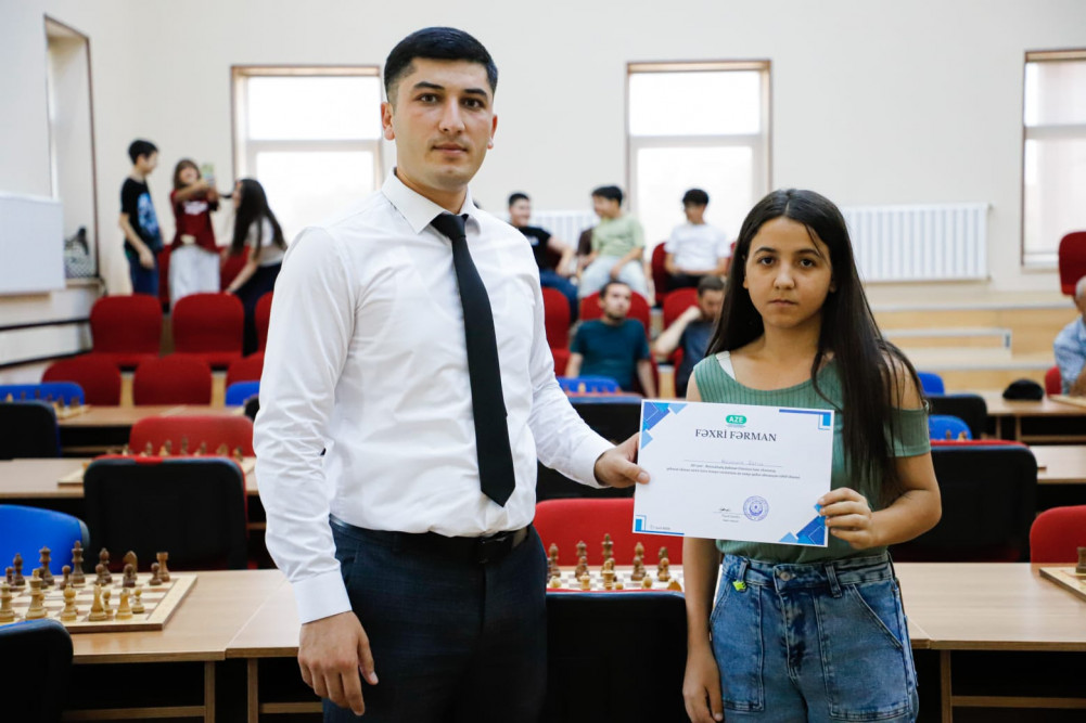 Naxçıvanda Beynəlxalq Şahmat Gününə həsr olunmuş turnir keçirilib<font color=red> - FOTOLAR</font>