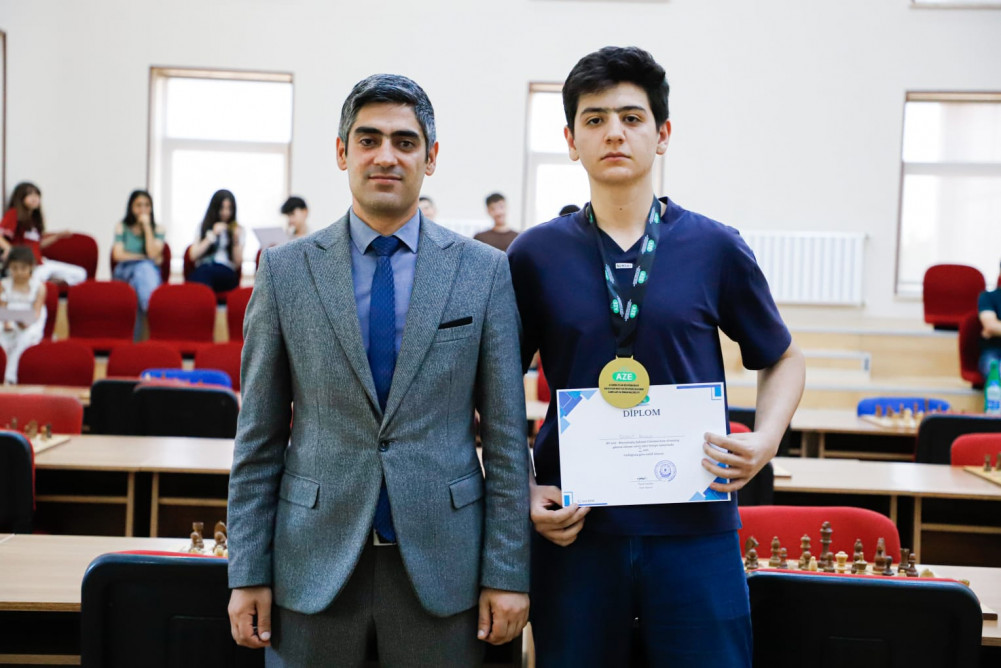 Naxçıvanda Beynəlxalq Şahmat Gününə həsr olunmuş turnir keçirilib<font color=red> - FOTOLAR</font>