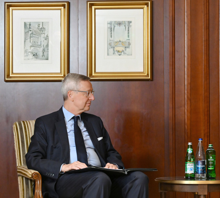 Prezident İlham Əliyev Almaniya İqtisadiyyatının Şərq Komitəsinin sədri Mixael Harms ilə görüşüb<font color=red> - FOTOLAR</font>