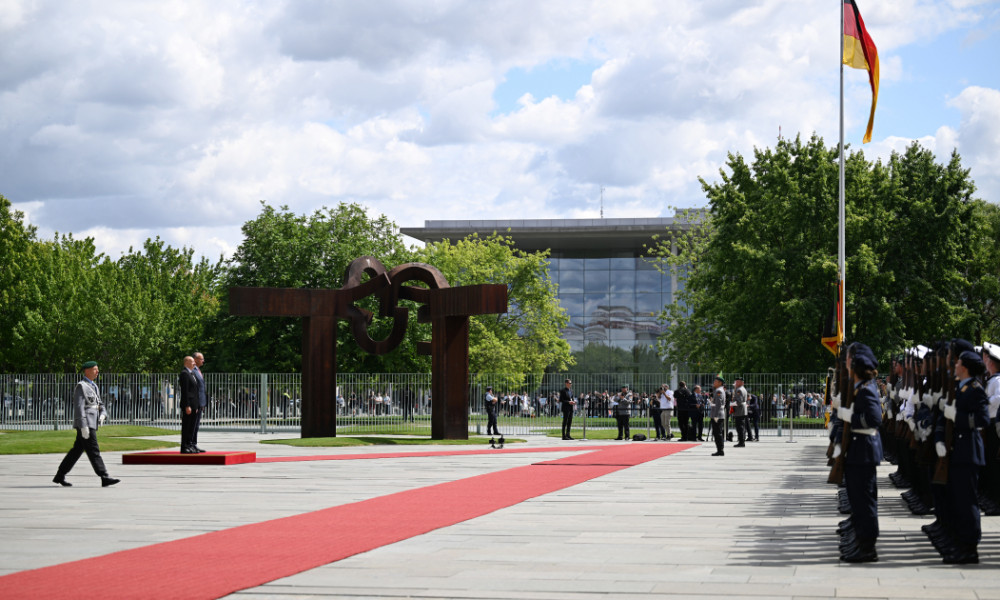 Prezident İlham Əliyevin Berlində rəsmi qarşılanma mərasimi keçirilib<font color=red> - FOTOLAR</font>