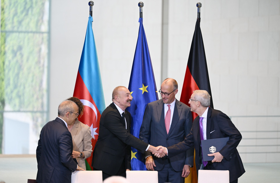 Berlində Azərbaycan-Almaniya sənədləri imzalanıb<font color=red> - FOTOLAR</font>