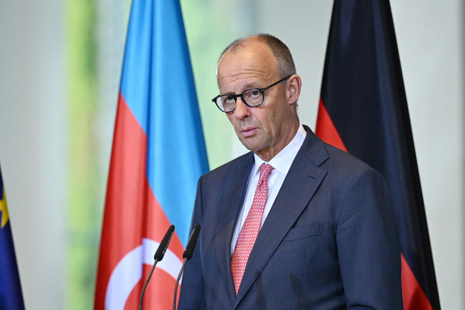 Prezident İlham Əliyev və Federal Kansler Fridrix Merts mətbuata bəyanatlarla çıxış ediblər<font color='red'> - YENİLƏNİB</font><font color=red> - FOTOLAR</font>