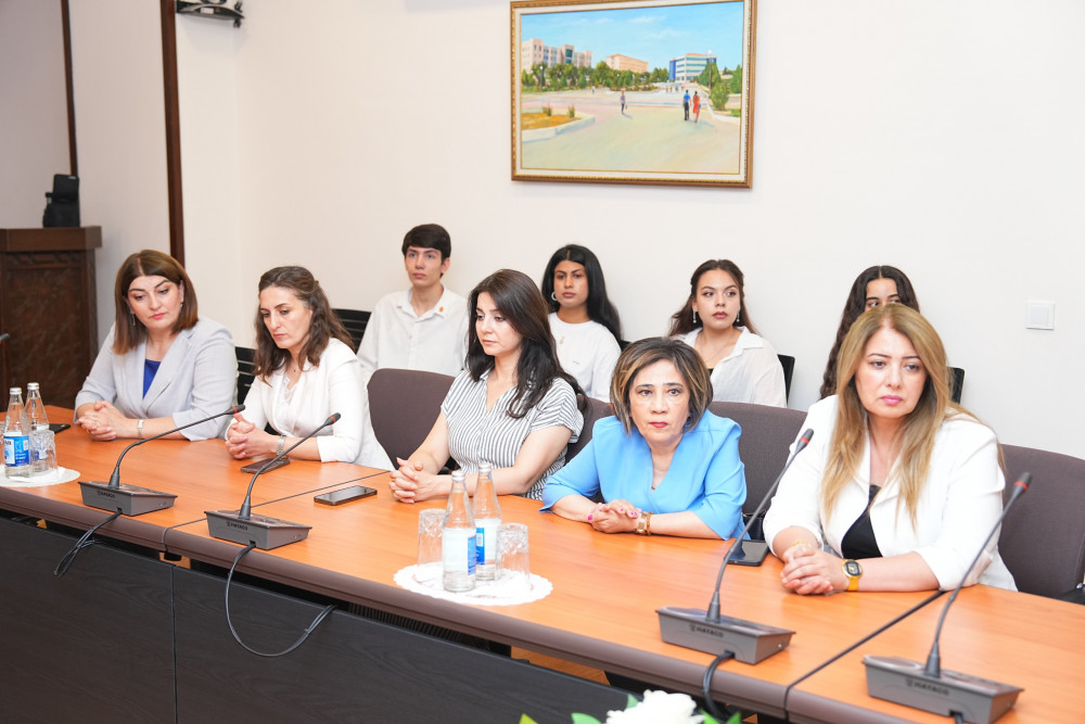 NDU-da Milli Mətbuatın 151-ci ili – jurnalistlər mükafatlandırılıb<font color=red> - FOTOLAR</font>