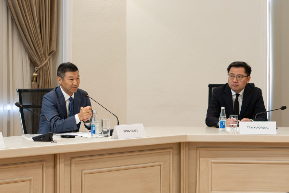 “PowerChina Resources Ltd.” şirkətinin Azərbaycanda icra olunan layihələr üzrə gördüyü işlər nəzərdən keçirilib<font color=red> - FOTOLAR</font>