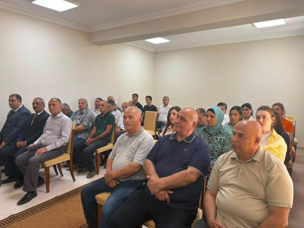 Milli Məclisin deputatı Vüqar Rəhimzadə Ordubadda seçiciləri ilə növbəti görüşünü keçirib<font color=red> - FOTOLAR</font>