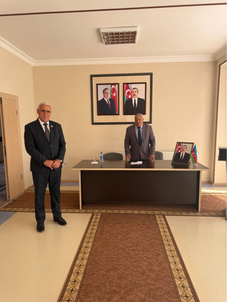 Milli Məclisin deputatı Vüqar Rəhimzadə Culfada seçiciləri ilə növbəti görüşünü keçirib<font color=red> - FOTOLAR</font>