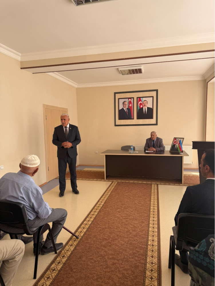 Milli Məclisin deputatı Vüqar Rəhimzadə Culfada seçiciləri ilə növbəti görüşünü keçirib<font color=red> - FOTOLAR</font>