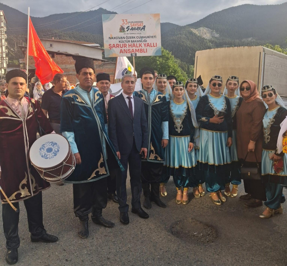 "Şərur" Xalq Yallı Ansamblı 33-cü Beynəlxalq Şavşat Sahara Mədəniyyət və İncəsənət Festivalında ölkəmizi uğurla təmsil edib<font color=red> - FOTOLAR</font>
