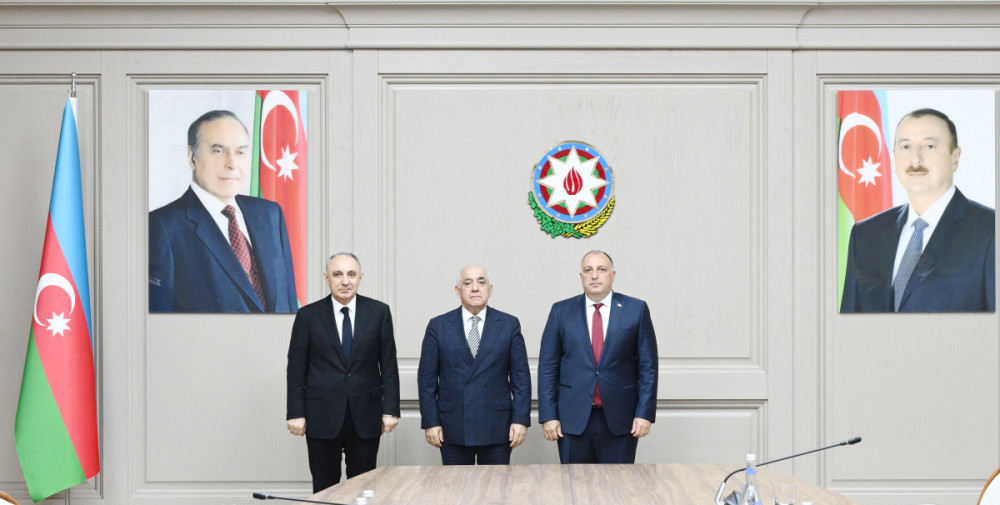 Baş nazir Əli Əsədov Gürcüstanın Baş prokuroru ilə görüşüb<font color=red> - FOTOLAR</font>
