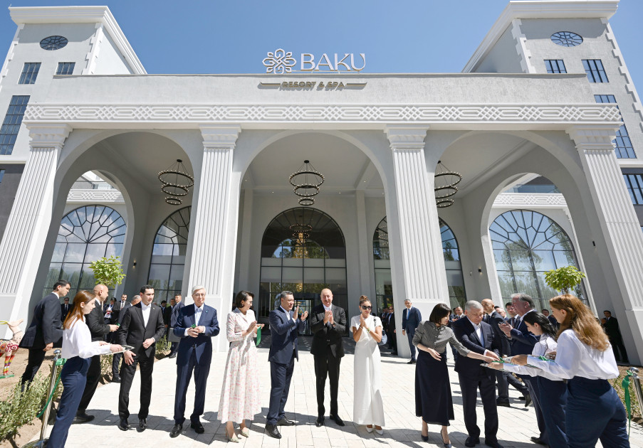 İssık-Kul gölünün sahilində “Baku Resort & Spa” mehmanxanasının açılışı olub<font color='red'> - YENİLƏNİB</font><font color=red> - FOTOLAR</font>