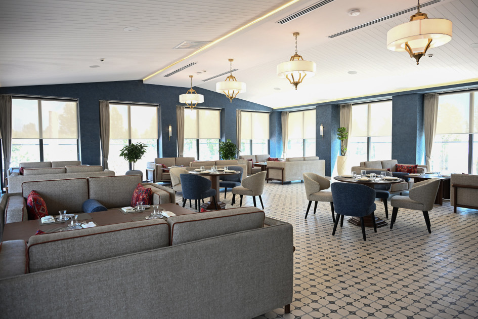 İssık-Kul gölünün sahilində “Baku Resort & Spa” mehmanxanasının açılışı olub<font color='red'> - YENİLƏNİB</font><font color=red> - FOTOLAR</font>