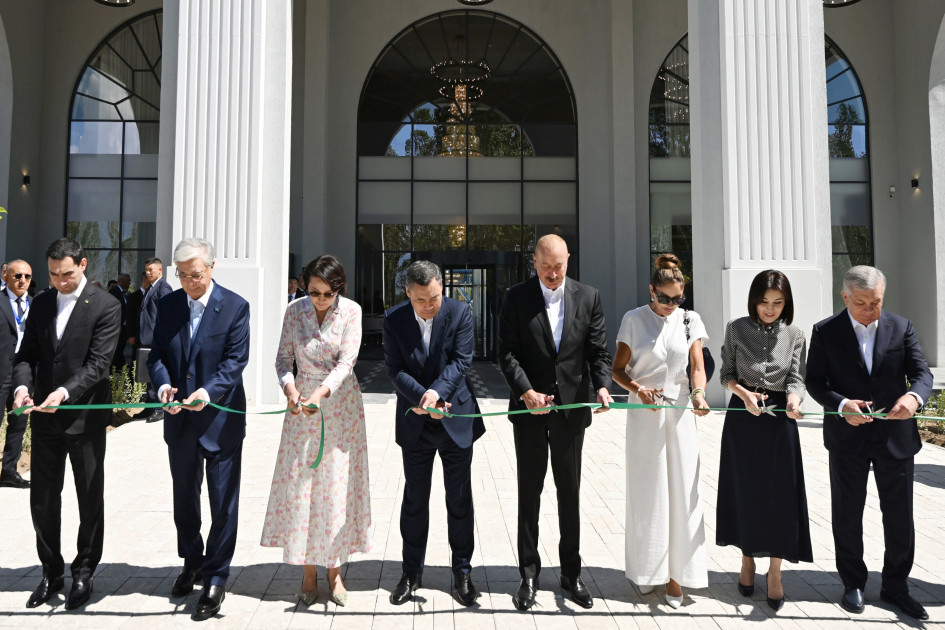 İssık-Kul gölünün sahilində “Baku Resort & Spa” mehmanxanasının açılışı olub<font color='red'> - YENİLƏNİB</font><font color=red> - FOTOLAR</font>