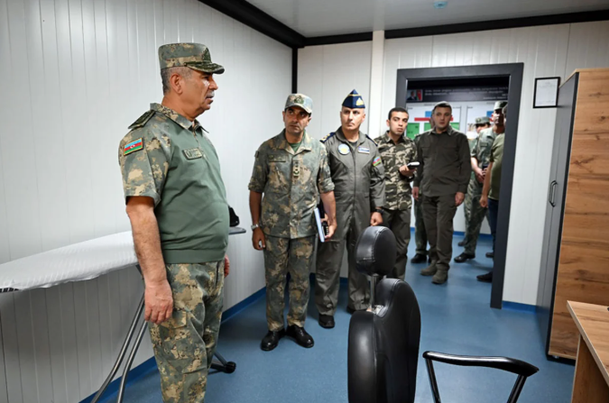 Hava Hücumundan Müdafiə bölmələri üçün 20-yə yaxın yeni hərbi obyekt istifadəyə verilib<font color=red> - FOTOLAR</font>