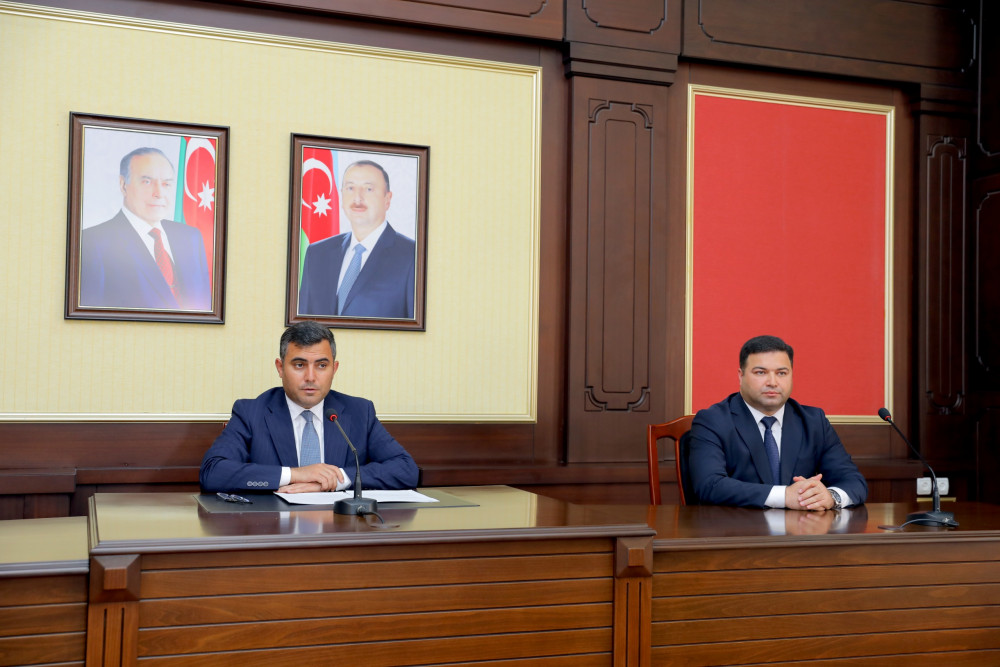 Naxçıvan şəhərinə, Ordubad və Culfa rayonlarına yeni təyin olunmuş icra hakimiyyəti başçıları kollektivlərə təqdim ediliblər<font color=red> - FOTOLAR</font>