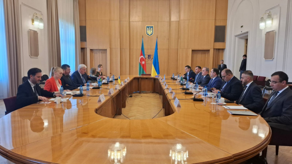 Azərbaycanın və Ukraynanın xarici işlər nazirləri ikitərəfli münasibətləri və regiondakı vəziyyəti müzakirə ediblər <font color='red'> - YENİLƏNİB</font><font color=red> - FOTOLAR</font>