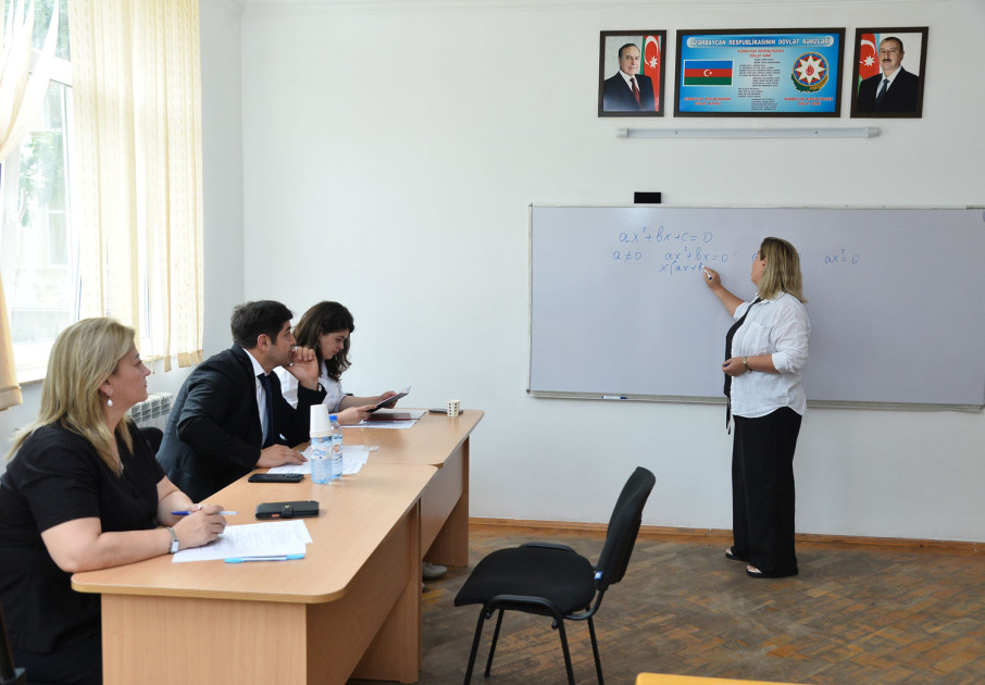 Yeni təmayül tədris modeli üzrə müəllimlərin müsahibələri davam edir<font color=red> - FOTOLAR</font>