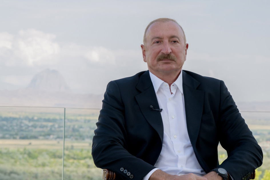 Prezident İlham Əliyev Naxçıvanda Azərbaycan Televiziyasına müsahibə verib<font color=red> - FOTOLAR</font>
