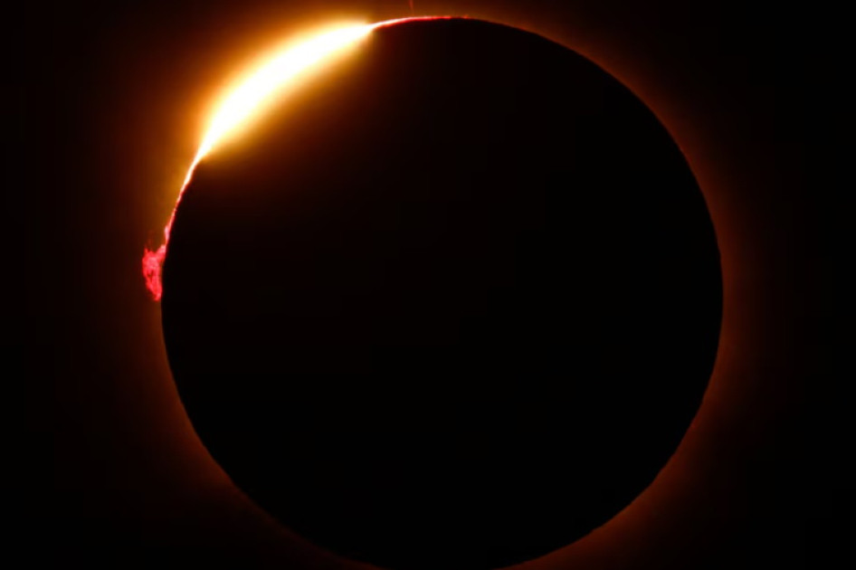 Günəş tutulmasından fərqli görüntülər<font color=red> - FOTOLAR</font>