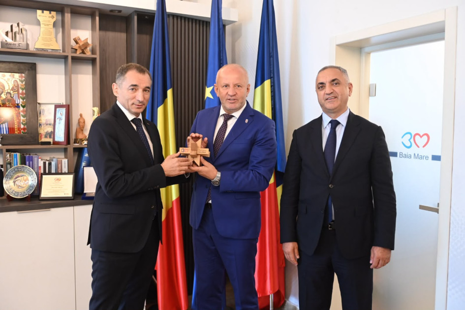 Xankəndi və Baia Mare qardaşlaşır <font color=red> - FOTOLAR</font>