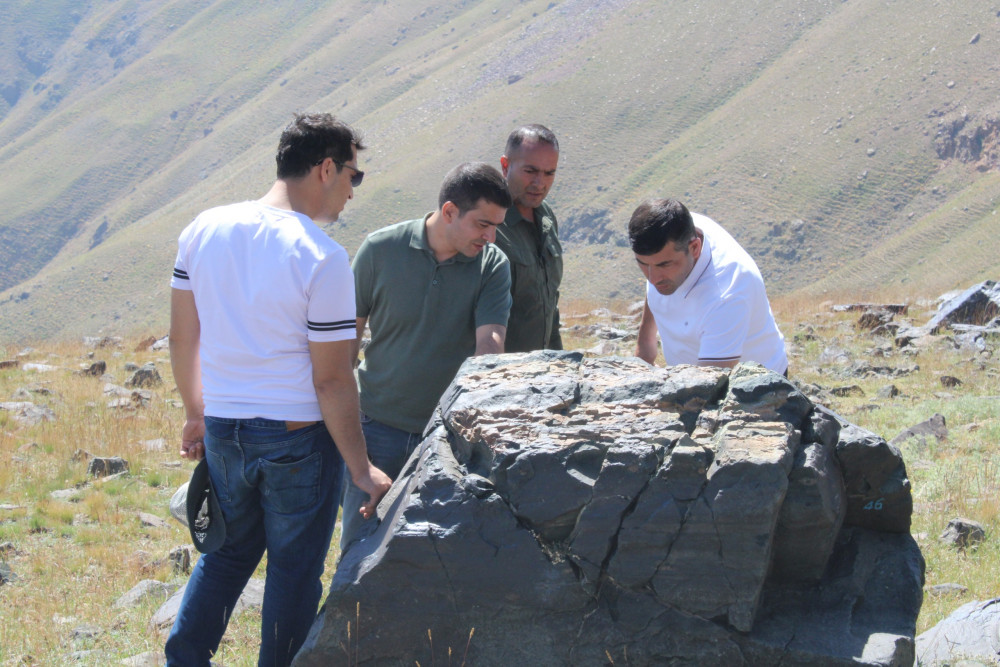 "Gəmiqaya" Tarix-Bədii Qoruğu ərazisinə baxış keçirilib<font color=red> - FOTOLAR</font>