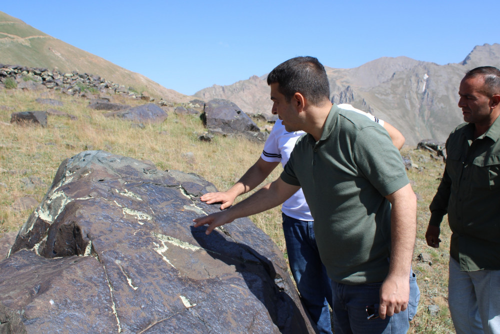 "Gəmiqaya" Tarix-Bədii Qoruğu ərazisinə baxış keçirilib<font color=red> - FOTOLAR</font>