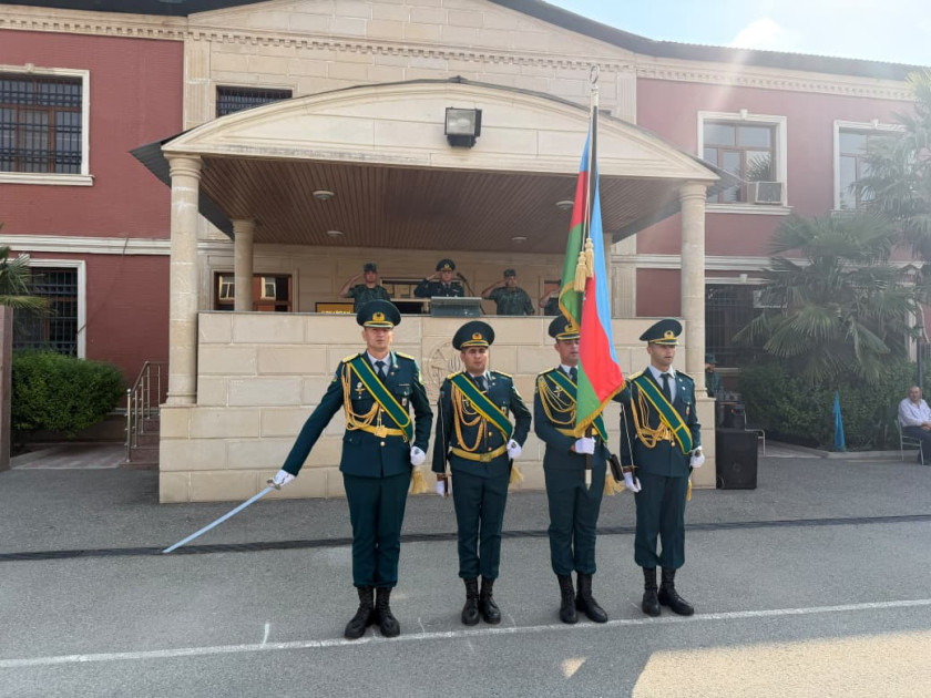 DSX-nın birləşmə və hərbi hissələrində gənc əsgərlərin andiçmə mərasimi keçirilib<font color=red> - FOTOLAR</font>