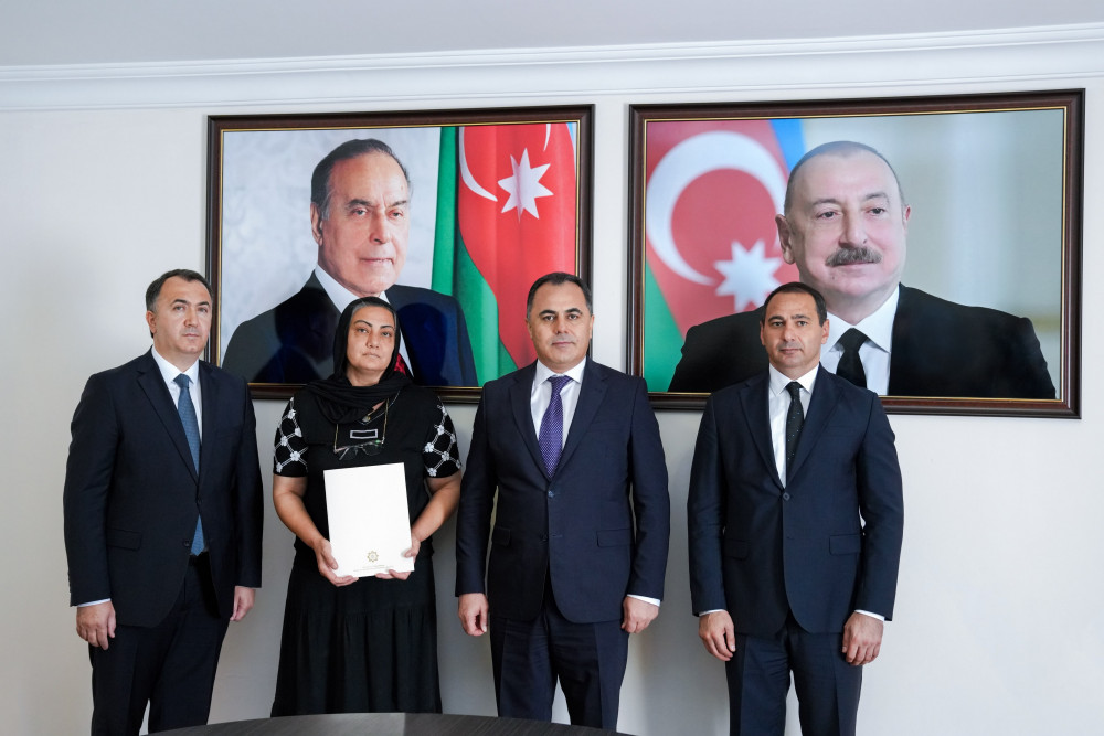Naxçıvanda şəhid ailələri və müharibə ilə əlaqədar əlilliyi olan şəxslərə 68 mənzil təqdim edilib<font color=red> - FOTOLAR</font>