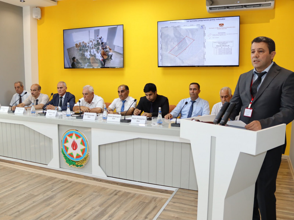 Ordubad rayonunda yerləşən “Kotam” qırmadaş yatağı üzrə hərrac keçirilib<font color=red> - FOTOLAR</font>