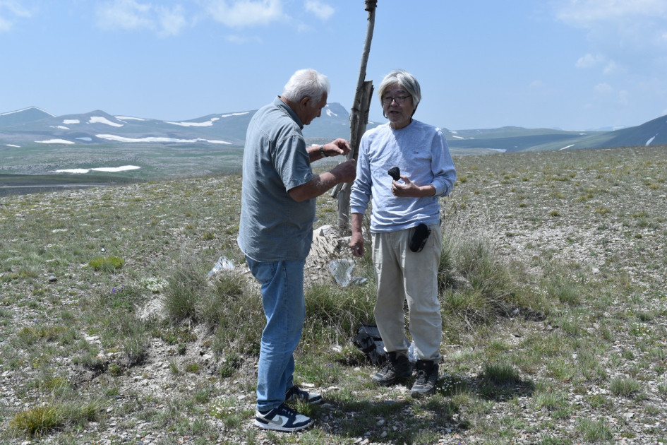 Kəlbəcərin dəvəgözü yataqlarında beynəlxalq arxeoloji tədqiqat aparılıb<font color=red> - FOTOLAR</font>