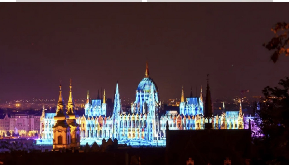 Budapeştdə 20 Avqust bayramı atəşfəşanlıqla qeyd olunub<font color=red> - FOTOLAR</font>