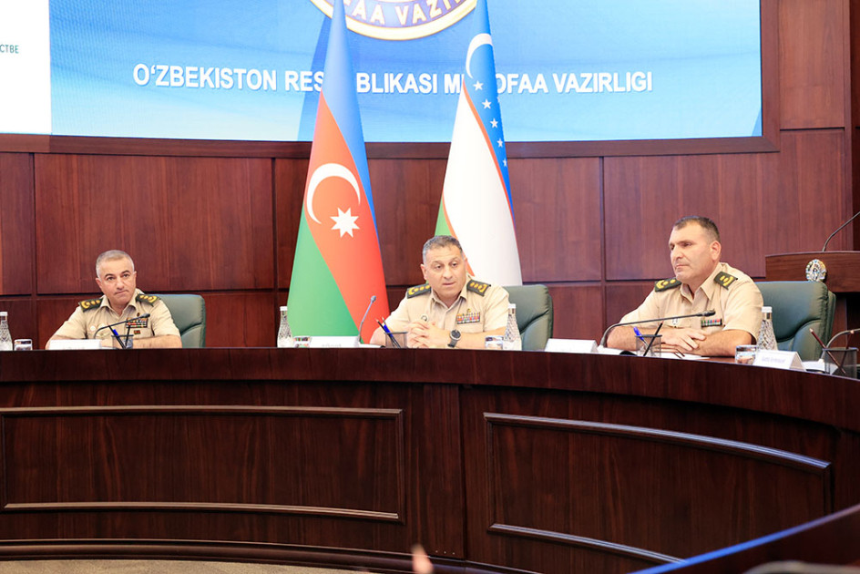 Azərbaycan və Özbəkistan Müdafiə nazirlikləri arasında təcrübə mübadiləsi üzrə işçi görüş olub<font color=red> - FOTOLAR</font>