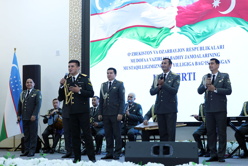 Azərbaycan və Özbəkistan Müdafiə nazirlikləri arasında təcrübə mübadiləsi üzrə işçi görüş olub<font color=red> - FOTOLAR</font>