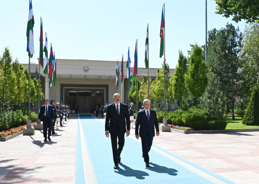Daşkənddə Prezident İlham Əliyevin rəsmi qarşılanma mərasimi olub <font color=red> - FOTOLAR</font>