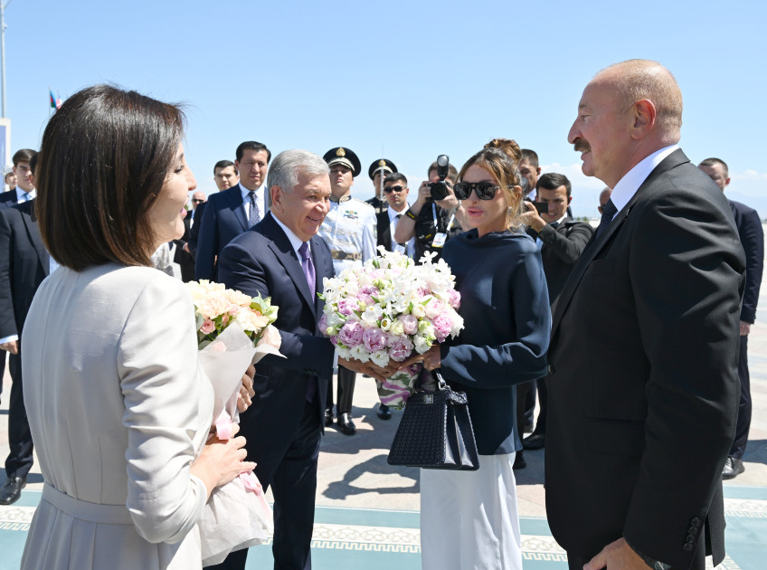 Prezident İlham Əliyev Özbəkistana dövlət səfərinə gəlib <font color='red'> - YENİLƏNİB</font><font color=red> - FOTOLAR</font>
