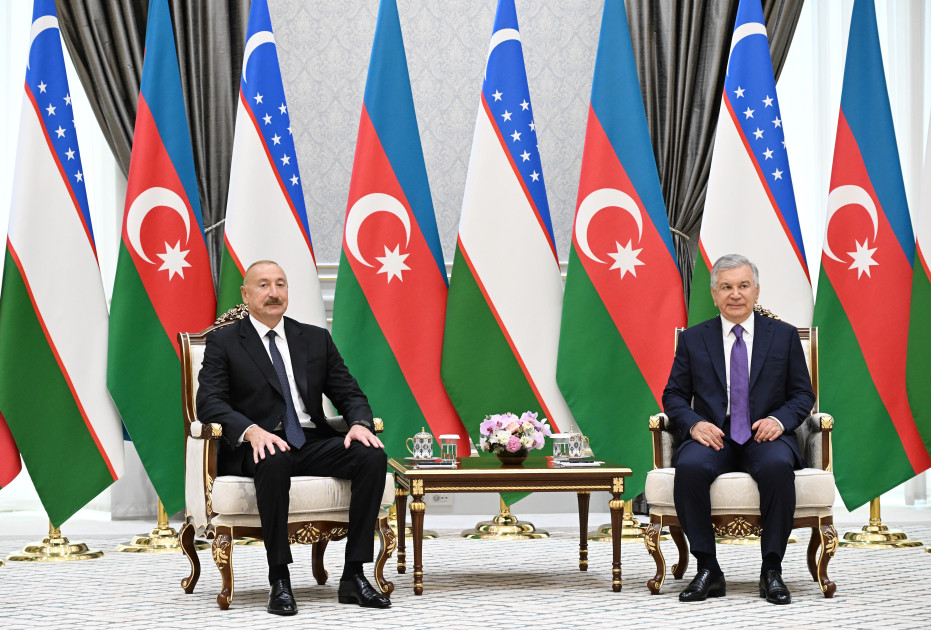 Daşkənddə Azərbaycan Prezidenti İlham Əliyevin Özbəkistan Prezidenti ilə təkbətək görüşü olub <font color=red> - FOTOLAR</font>