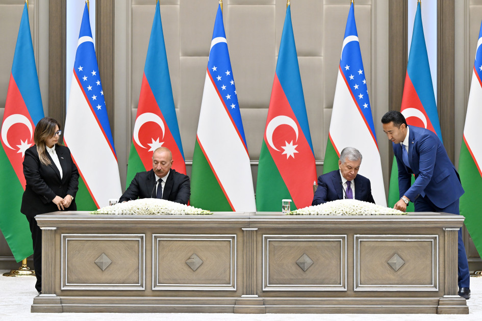 Daşkənddə Azərbaycan-Özbəkistan sənədlərinin imzalanması və mübadiləsi mərasimi olub <font color=red> - FOTOLAR</font>