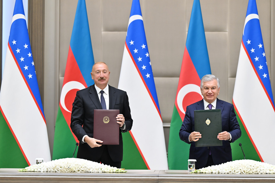 Daşkənddə Azərbaycan-Özbəkistan sənədlərinin imzalanması və mübadiləsi mərasimi olub <font color=red> - FOTOLAR</font>