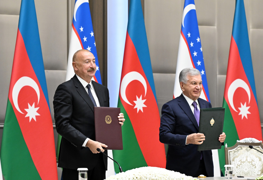 Daşkənddə Azərbaycan-Özbəkistan sənədlərinin imzalanması və mübadiləsi mərasimi olub <font color=red> - FOTOLAR</font>
