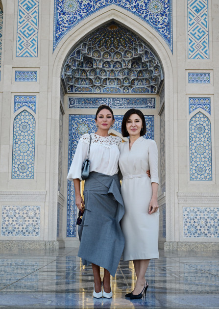 Daşkənddə İslam Sivilizasiyası Mərkəzi ilə tanışlıq olub<font color=red> - FOTOLAR</font>