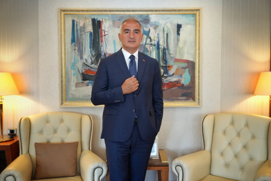 Türkiyədəki Side antik şəhərində 390 metrlik qədim küçə üzə çıxarılıb<font color=red> - FOTOLAR</font>
