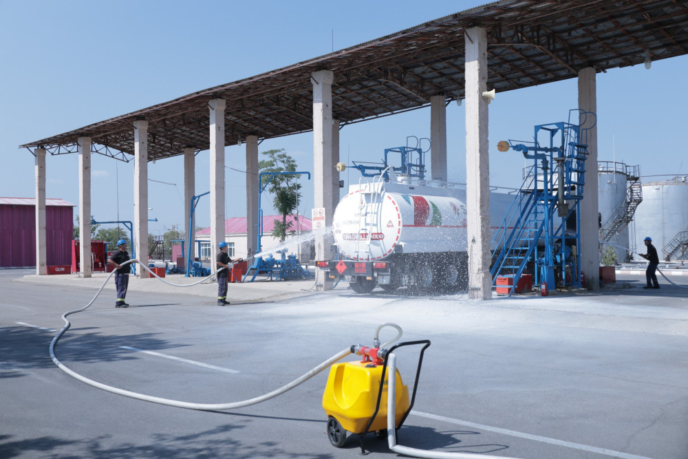 SOCAR Petroleum QSC-nin 23 saylı Naxçıvan Neft Baza Sahəsində nümunəvi obyekt mülki müdafiə məşqi kеçirilib<font color=red> - FOTOLAR</font>