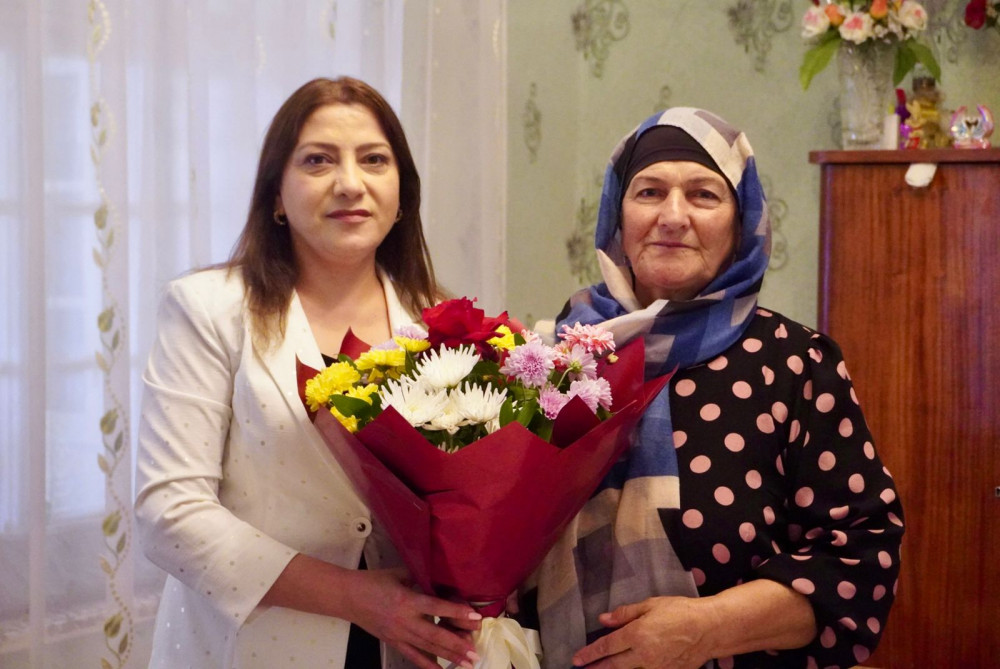 Naxçıvanda uzunömürlü və nümunəvi ailələrlə görüşlər davam edir<font color=red> - FOTOLAR</font>