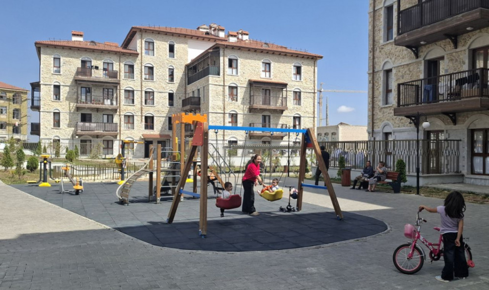Britaniyalı şəhərsalma mütəxəssisi Şuşada Baş planın icrasından danışıb<font color=red> - FOTOLAR</font>