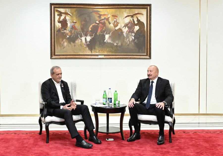 Bişkekdə Azərbaycan və İran prezidentlərinin görüşü olub <font color='red'> - YENİLƏNƏCƏK</font><font color=red> - FOTOLAR</font>